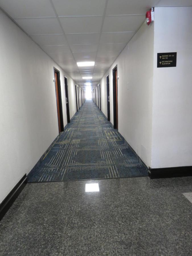 American Inn & Suites Ferndale Luaran gambar